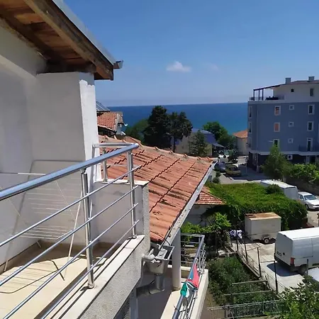 Къща за гости Pepina Обзор