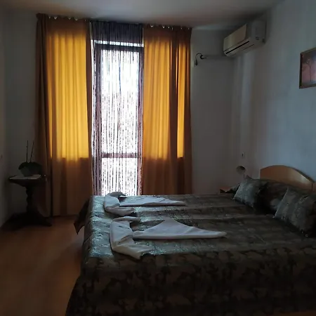 بيت ضيافة Pepina ابزور