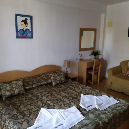 بيت ضيافة Pepina